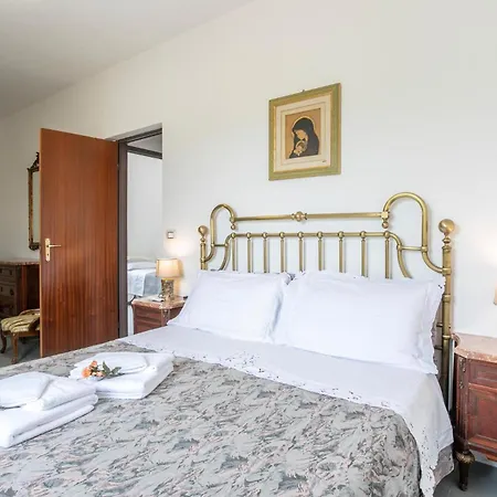 Holiday home Awesome In Santa Maria Del Focall